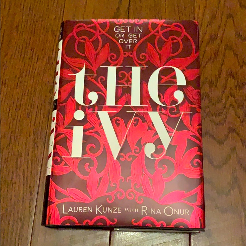 6/$30 The Ivy by Lauren Kunze w/ Rina Onur book